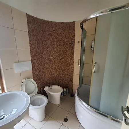 Elio ディヴィアーケ