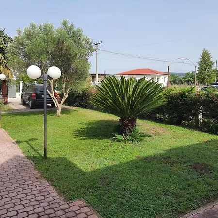 Nyaraló Elio